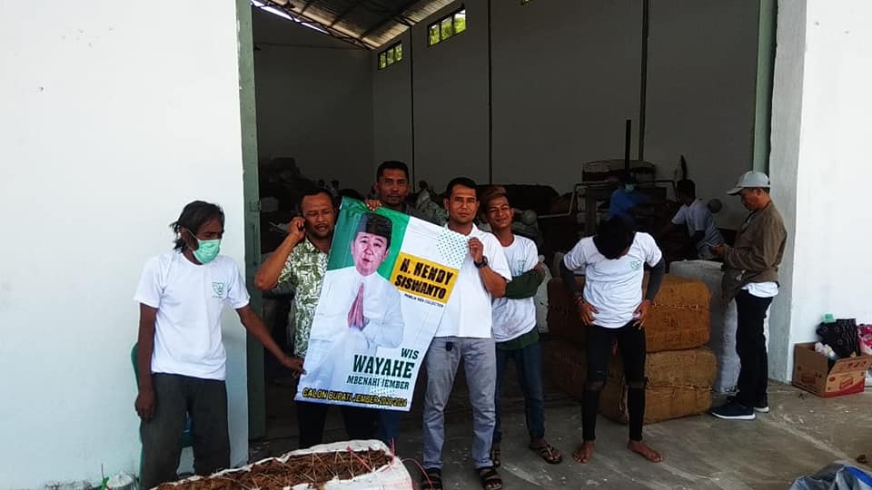 H Hendy Siswanto Menyapa Pekerja Tembakau 